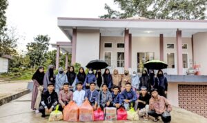 FAC51DB7-89CA-4403-AFD5-50DCA26F728F