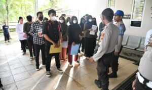 C743711E-2811-4B82-AA02-343A3E04E273