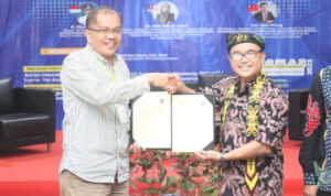 A8A3D585-480B-45DE-96E6-6BA537EC2E39