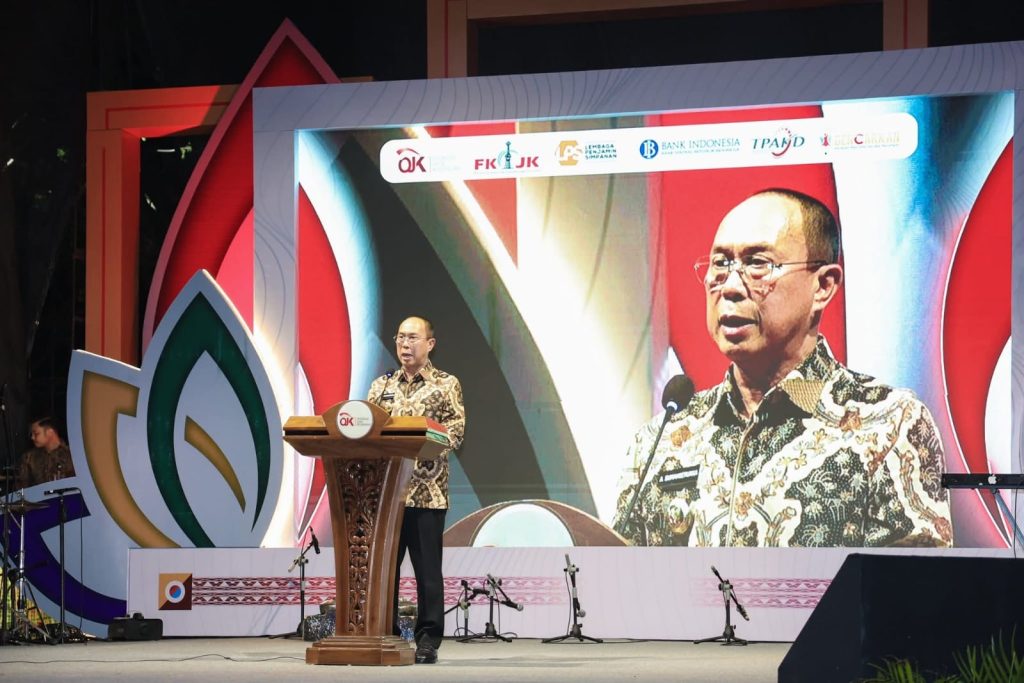 2cd13193-0c6c-4050-a3d3-3bb110961037