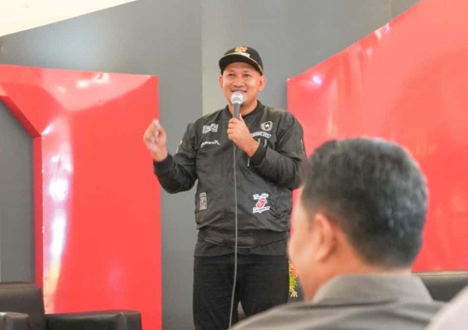 80876553-4c83-4952-9219-3a195d9a3bad